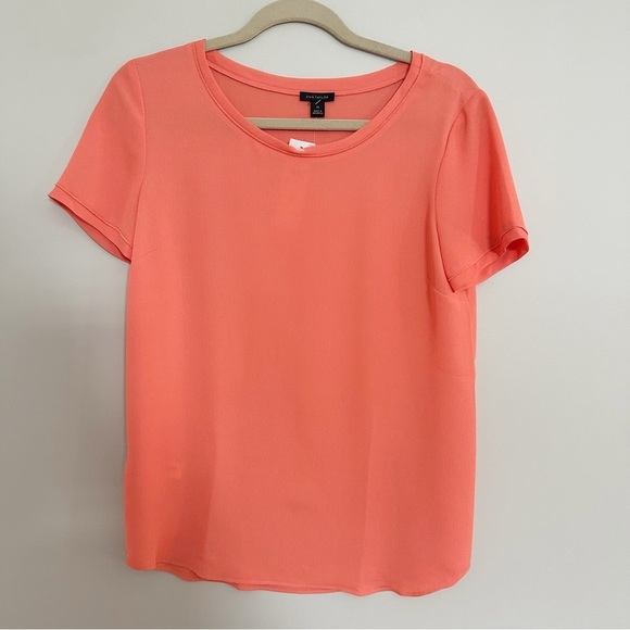Ann Taylor Tops - Ann Taylor Piped Tee Coral XS NWT